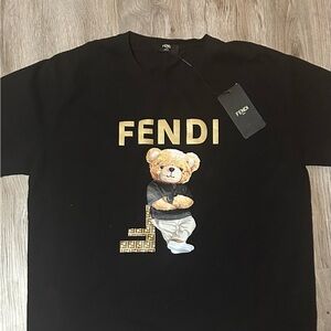 Fendi Mens’s Black T-Shirt with Bear Graphic (2021) ready to wear